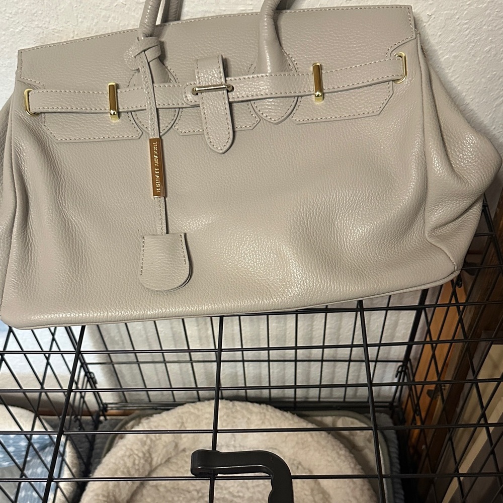 Tuscany Leather Leather Satchel with Gold Accents. Brand new. Never used